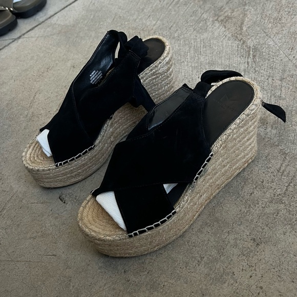 Mark Fisher Platforms - Picture 5 of 8